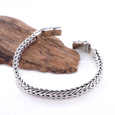 Gelang Pria Perak Asli 925 Maskulin Jalin Squared Valerio