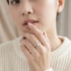 Cincin Wanita Perak Asli 925 White Topaz Brooklyn Mini 4