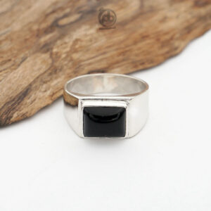 Cincin Pria Perak Bali Siver 925 Black Handmade Onyx Natural Signet Canero tampak depan