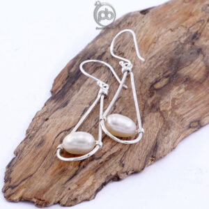 Anting Hook Mutiara Putih Wanita Perak 925 Perliora 3