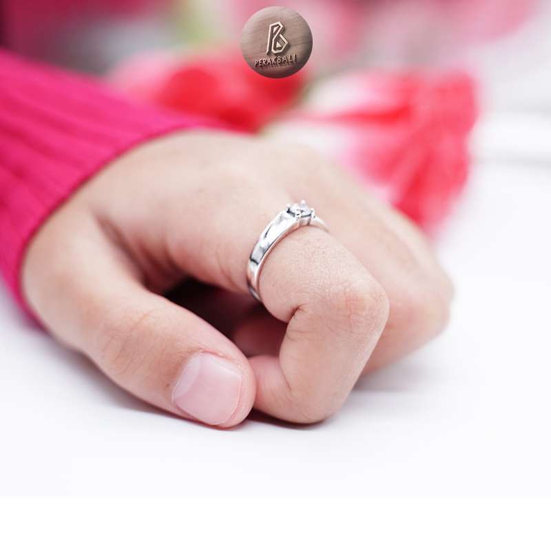 perak_bali_cincin_couple_perak_bali_925_asli_romansa_bening_harga_1_pcs_full06_j9jdaw7d.jpeg