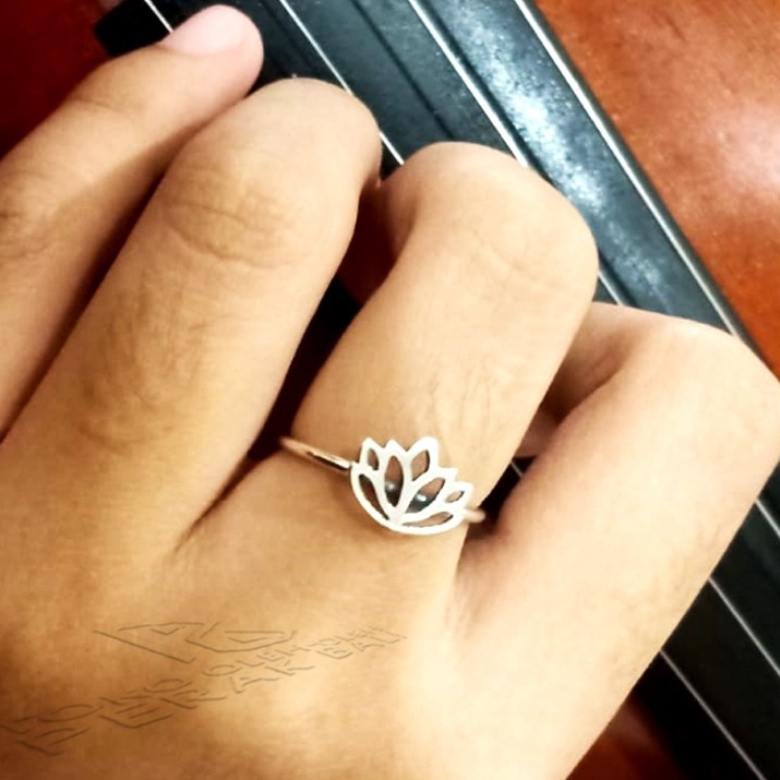 Cincin Perak Bali Silver 925 Ring Lotus Hollow