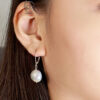 1734361355330_anting-hook-batu-mutiara-putih-baroque-perak-925-barolyna-5.jpeg