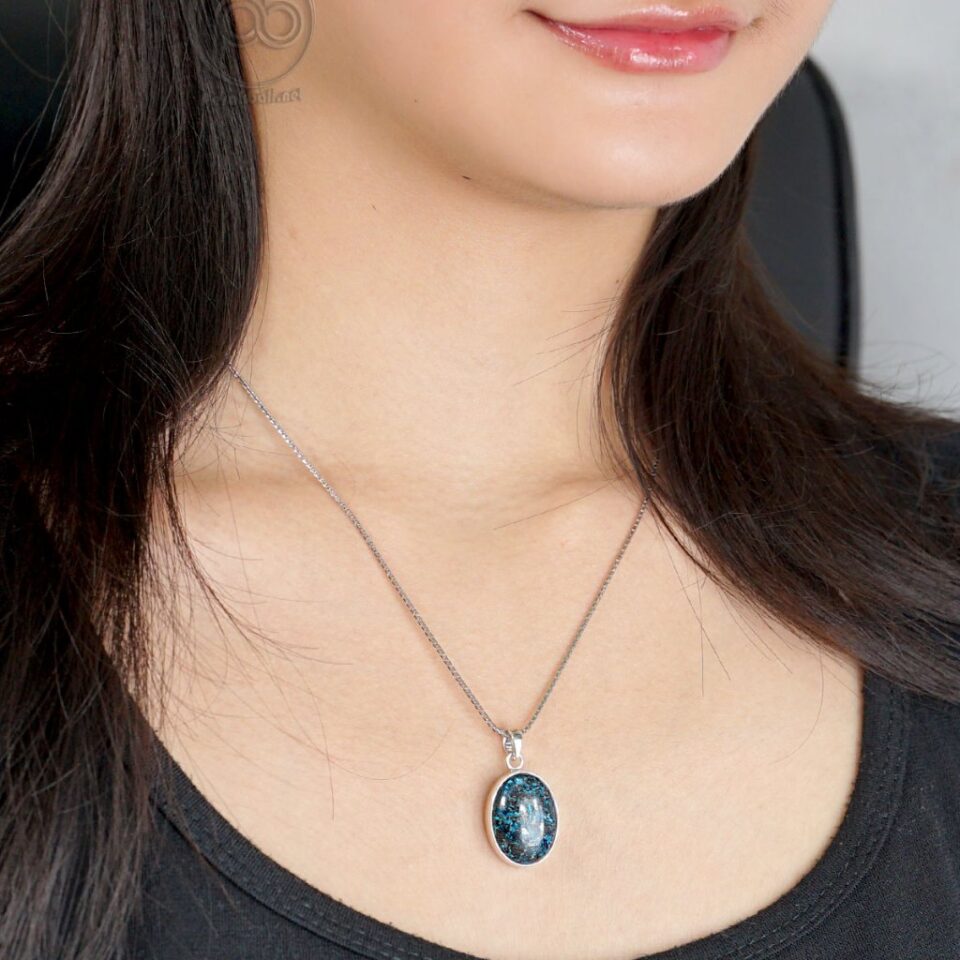 Liontin Natural Chrysocolla Oval Perak 925 Asli Ovacolla