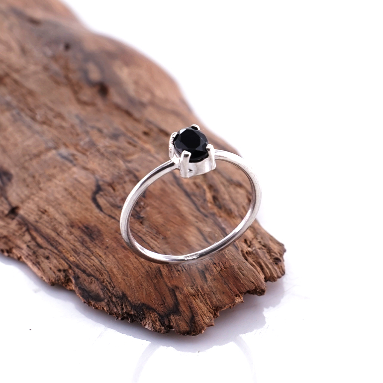 Cincin Wanita Perak Asli 925 Black Onyx Blaxora