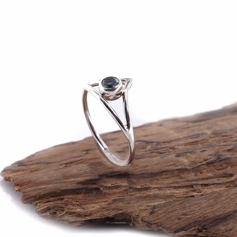 Cantik Cincin Wanita Perak 925 Natural Mini Sky Topaz Vivarini