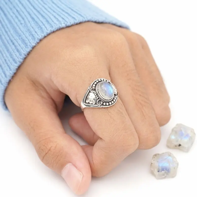 Cincin Moonstone Wanita Pria Perak 925 Asli Daun Munacika