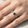 Cincin perak wanita 925 sterling silver model Blakiora dengan batu hitam minimalis