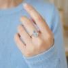 cincin wanita mewah batu sky topaz berkilau