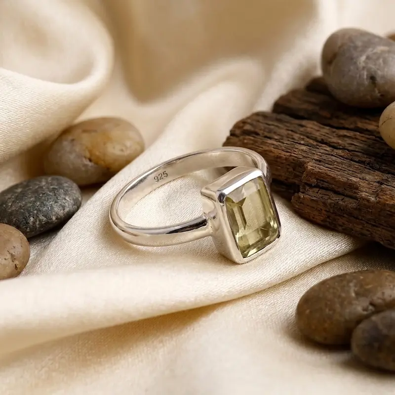 tampak samping cincin perak bali metiana