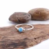 Detail batu natural turquoise pirus pada cincin Jawan
