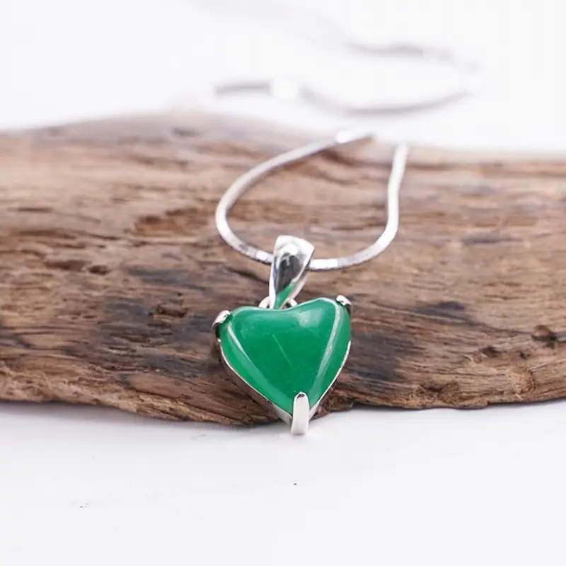 Liontin perak 925 green jade model triangle dan love heart